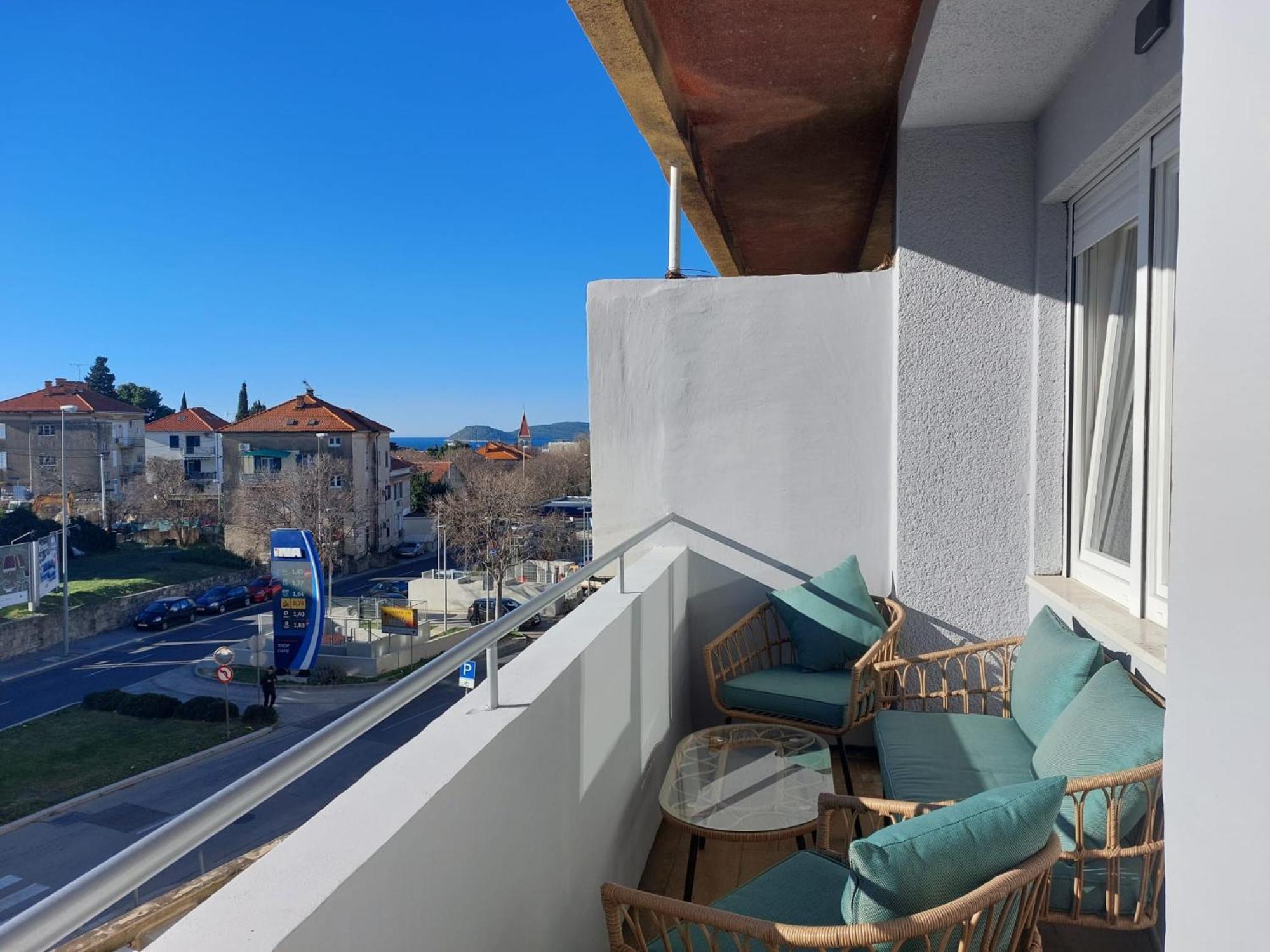 Comfort 2 Bedroom Apartment 10Min Walk From Center And Beach スプリト エクステリア 写真